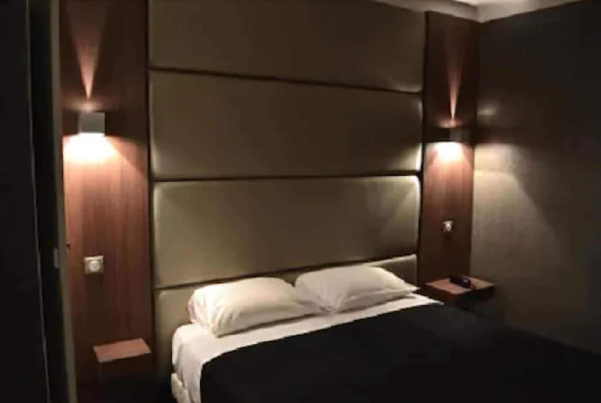 Hotel Schtak Cannes Habitación foto